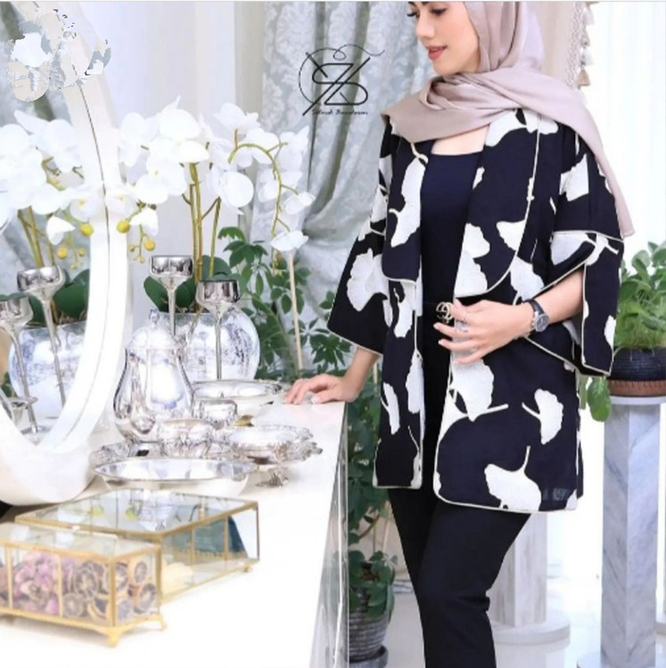 سفارش پارچه های لنین سوزندوزی مخصوص کت