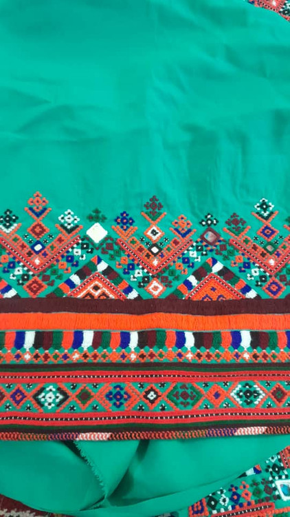 سفارش اینترنتی پارچه سوزندوزی شیک