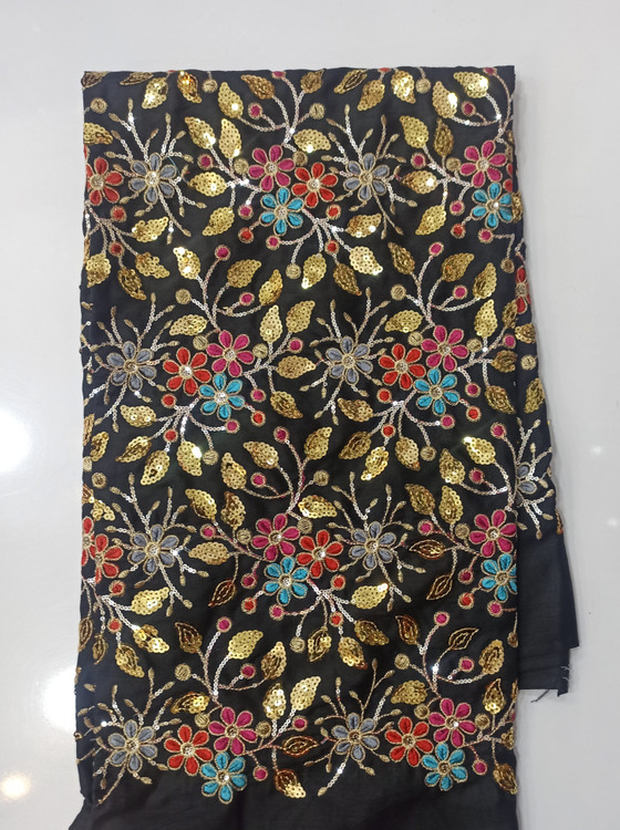 پارچه لینن سوزندوزی شیک و مجلسی برای مانتو و کت و خرجکار