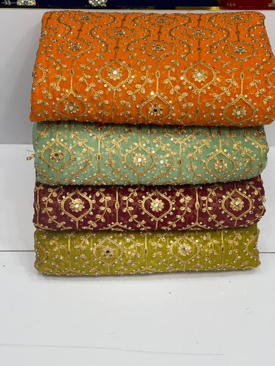 لباس های شیک پوش و لاکچری پسند مخصوص کت و مانتو و خرجکار