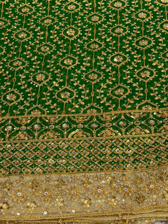 پارچههای مجلسی مخصوص خانم های شیک پوش و سخت پسند