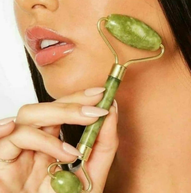 ماساژور صورت غلتک صورت سنگ یشم