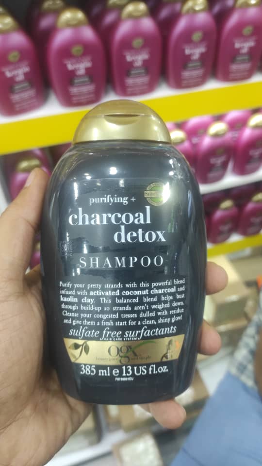 سفارش اینترنتی شامپو پاکسازی موی سر او جی ایکس OGX مدل زغال Charcoal detox حجم 385 میل | بدون سولفات، مناسب موی چرب، سم زدایی