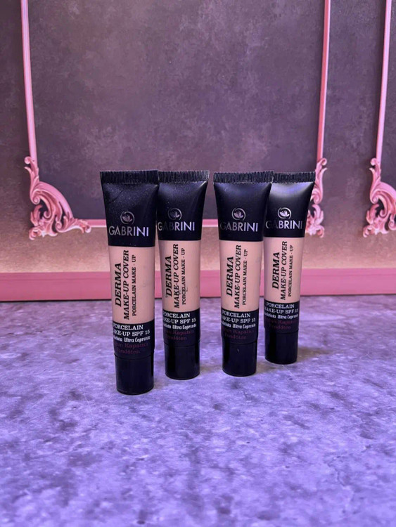 خرید و قیمت کرمپودر اورجینال درما گابرینی ۲۴ ساعته ۴۰ میل اصل و درجه یک