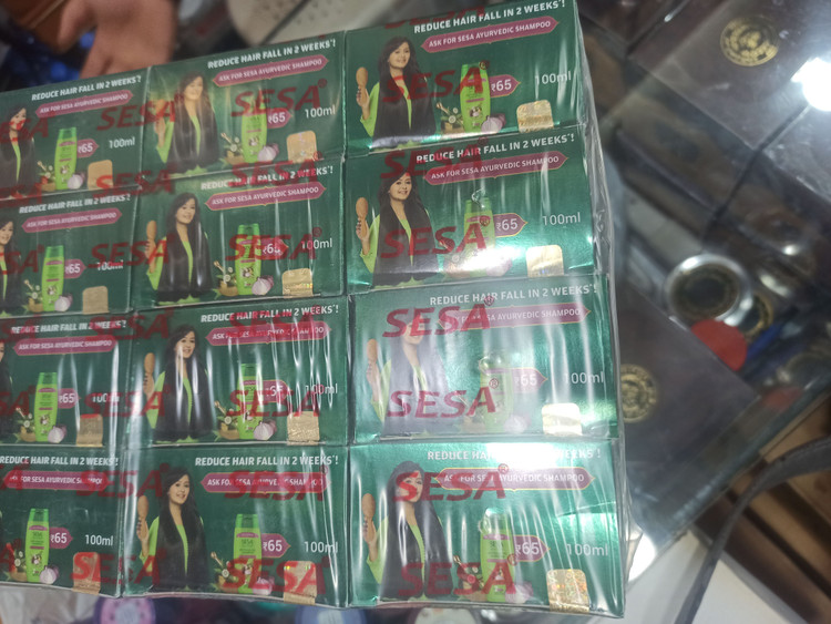 روغن 18 گیاه هندی اصل(سیسا) 200میل افزایش رشد قدی تقویت کننده و ضد ریزش