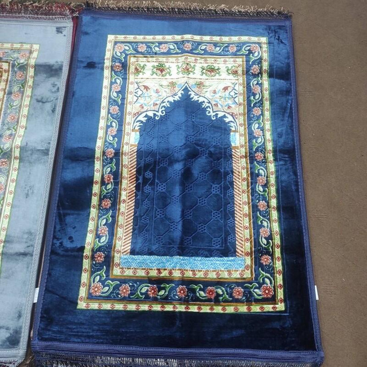 سفارش اینترنتی سجاده جانماز وارداتی سایز بزرگ 80در 120 رویه مخمل و زیره ترمز دار و ضد لغزش
