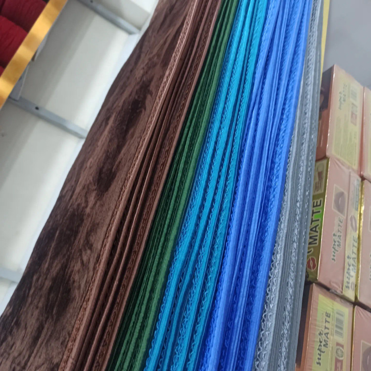 سفارش اینترنتی جانمازی مخمل بزرگ و برجسته شیک