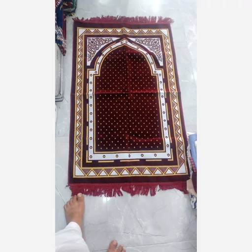 سفارش و خریدسجاده طرح قدیم جنس ترکیه درجه یک (جانمازی طرح قدیمی جنس اصل ترکیه و باکیفیت)