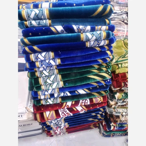 قیمت و خرید سجاده طرح قدیم جنس ترکیه درجه یک (جانمازی طرح قدیمی جنس اصل ترکیه و باکیفیت)