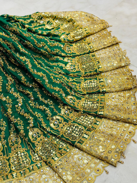 خرید و قیمت پارچههای مجلسی سوزندوزی حریر پرکار