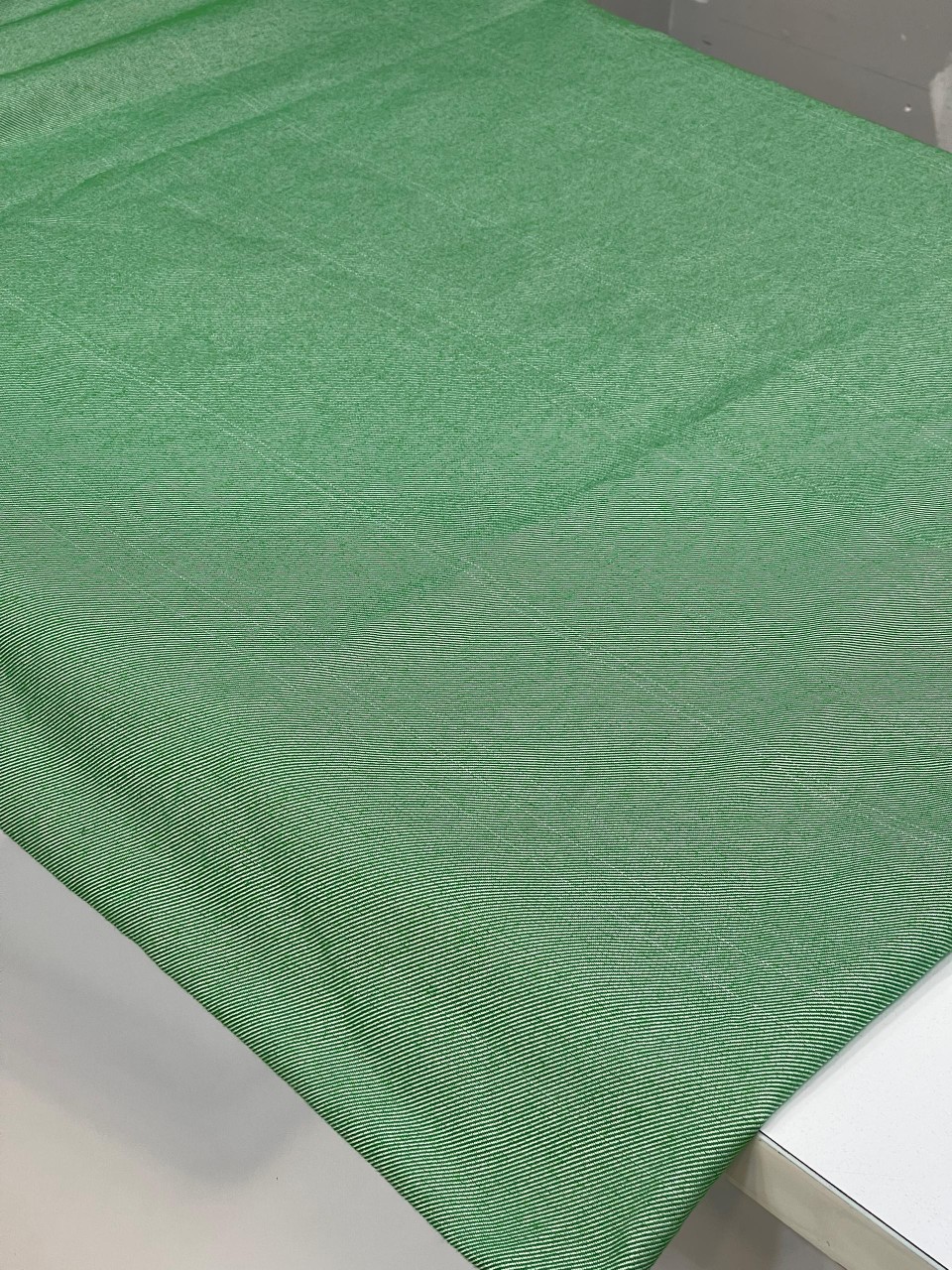 خرید اینترنتی پارچه کشمیری کجرا مناسب برای دوخت کت و شلوار و مانتو شلوار