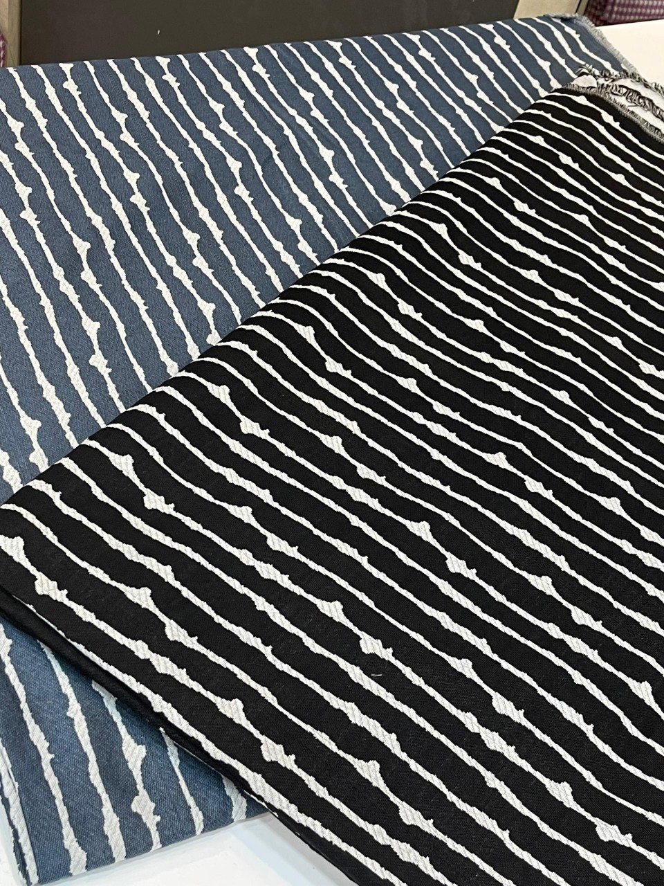 خرید و قیمت پارچه نیپالی شیک و مجلسی عرض دو متر فروش فقط متری