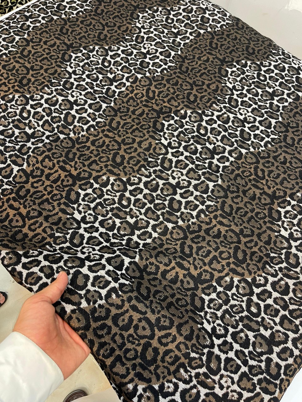 خرید و قیمت پارچه نیپالی شیک و مجلسی عرض دو متر فروش فقط متری