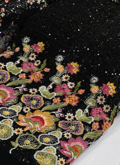 سفارش آنلاین پارچه مخمل سوزندوزی طلایی طرح سلطنتی حاشیه دار– فروش متری مخصوص لباس شب